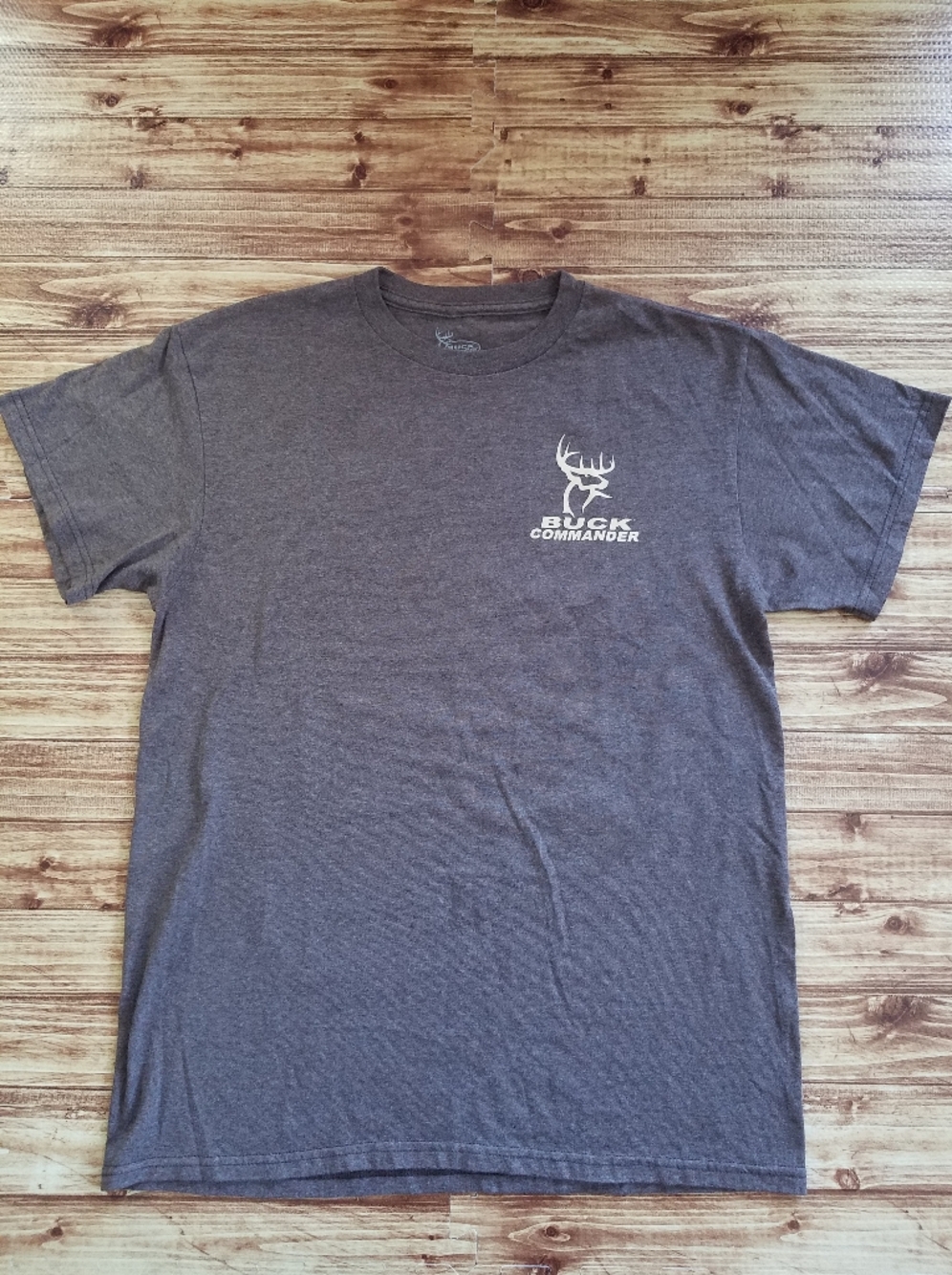 Buck Commander Medium Deer Hunting Outdoor Men's Brown Graphic T-Shirt